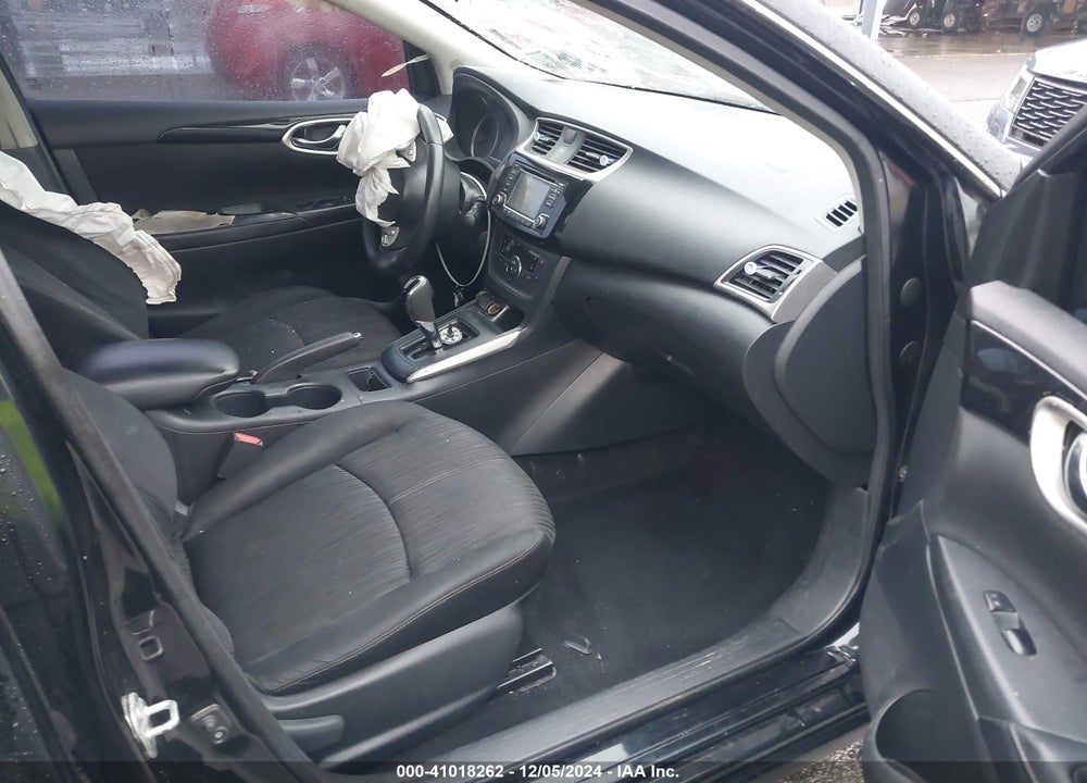 2018 NISSAN SENTRA SV VIN: 3N1AB7AP5JL656253
