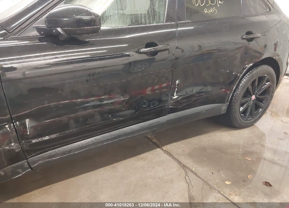 2018 JAGUAR F-PACE 25T PRESTIGE VIN: SADCK2FX1JA251374