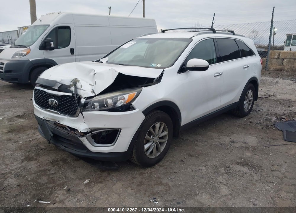 2016 KIA SORENTO 2.4L LX VIN: 5XYPG4A38GG029180