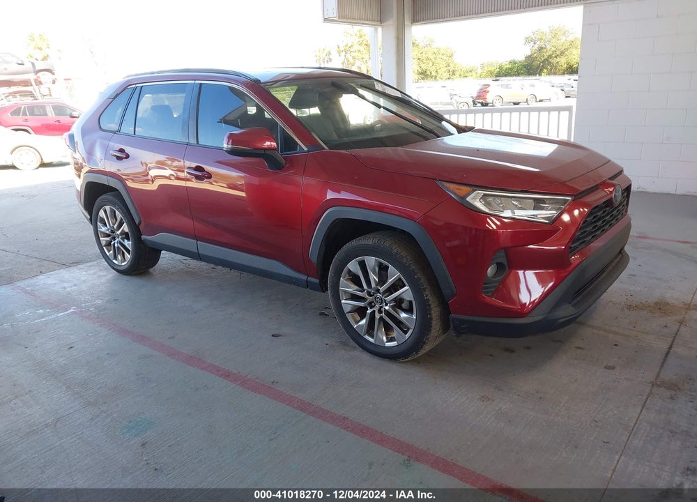 2019 TOYOTA RAV4 XLE PREMIUM VIN: 2T3C1RFV5KW041787