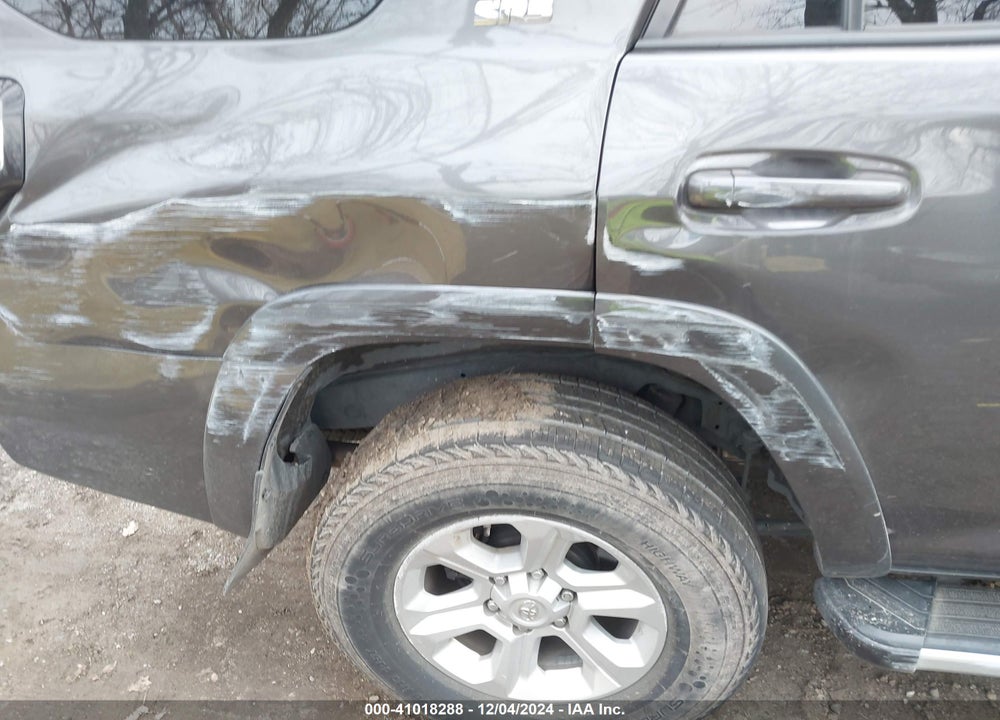2019 TOYOTA 4RUNNER VIN: JTEBU5JRXK5618208