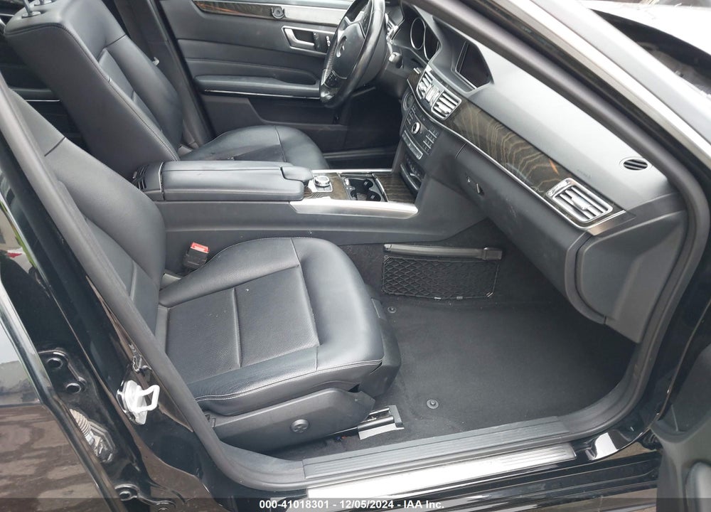2016 MERCEDES-BENZ E VIN: WDDHF5KB3GB306160