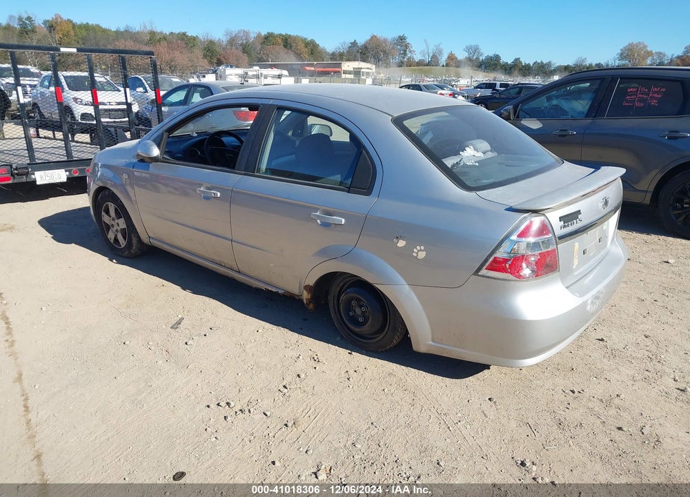 2008 CHEVROLET AVEO LS VIN: KL1TD56688B138113