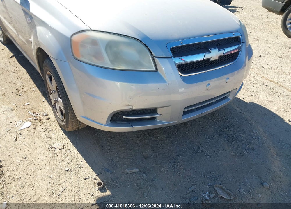 2008 CHEVROLET AVEO LS VIN: KL1TD56688B138113
