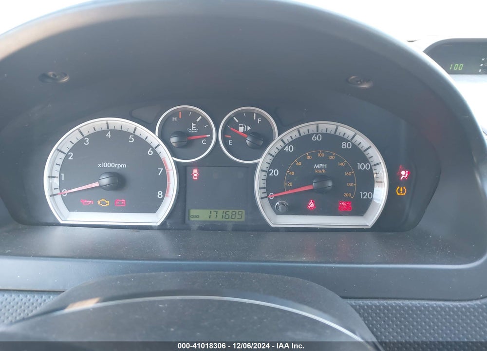2008 CHEVROLET AVEO LS VIN: KL1TD56688B138113