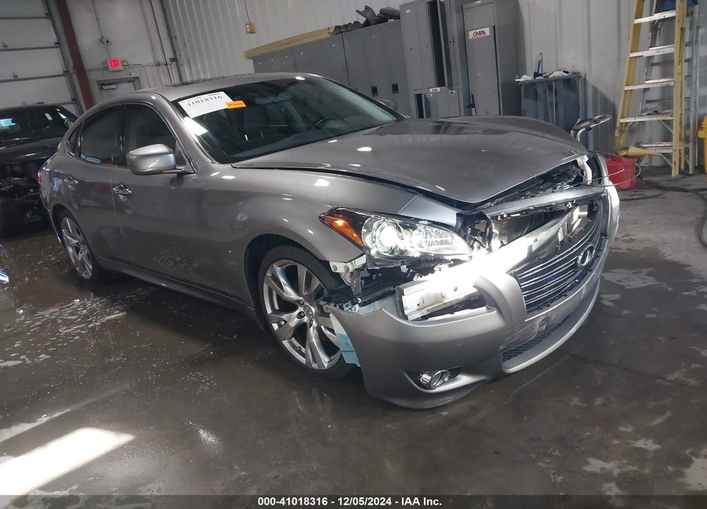 2012 INFINITI M56 VIN: JN1AY1AP0CM530208