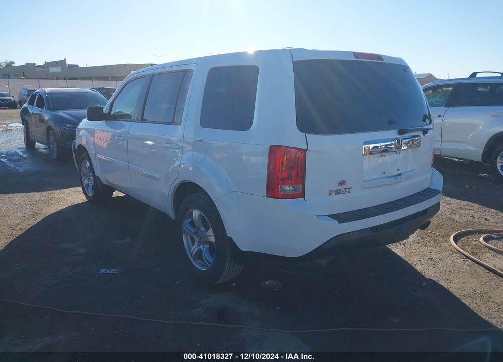 2015 HONDA PILOT EX-L VIN: 5FNYF3H72FB006042