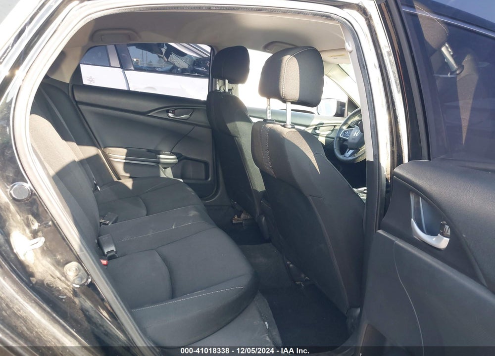 2019 HONDA CIVIC LX VIN: 19XFC2F6XKE212598