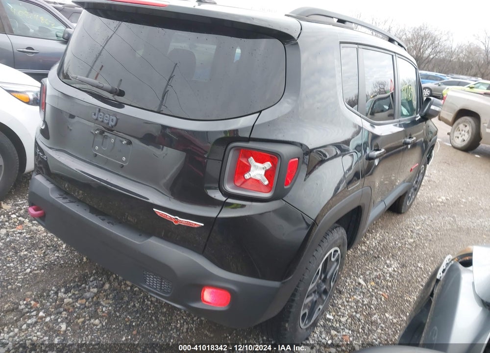 2017 JEEP RENEGADE TRAILHAWK 4X4 VIN: ZACCJBCB4HPF63321