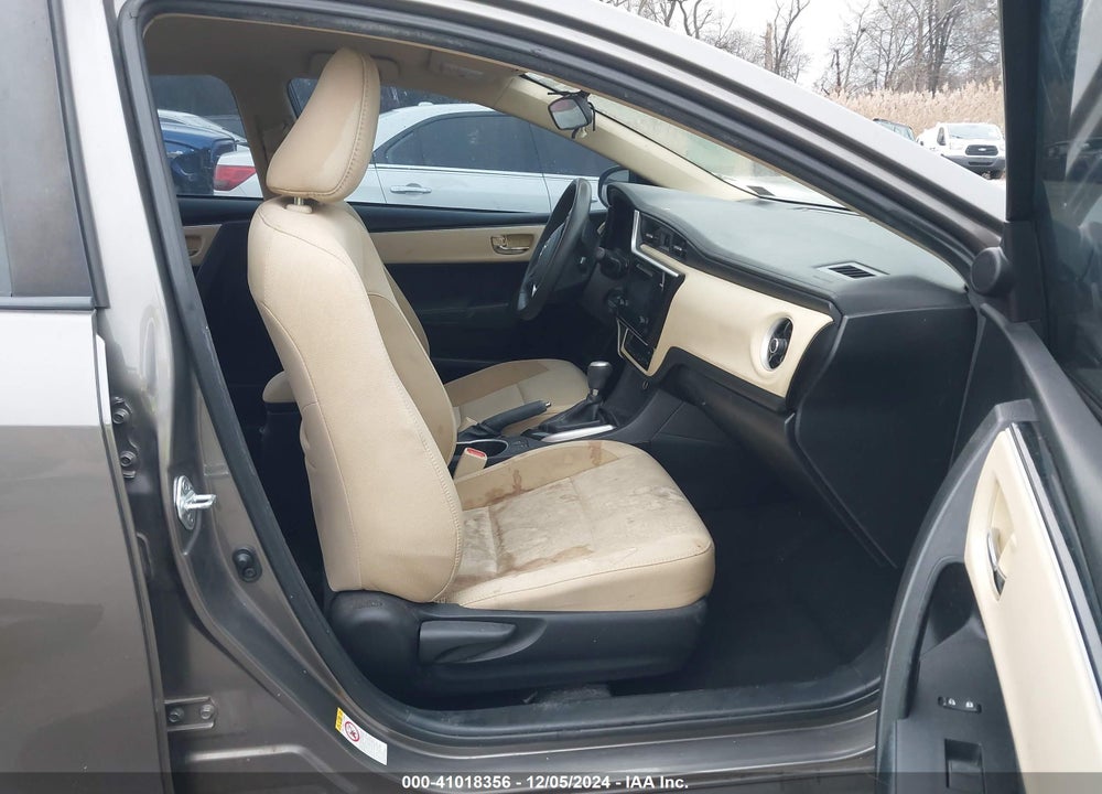 2017 TOYOTA COROLLA VIN: 2T1BURHE2HC909022