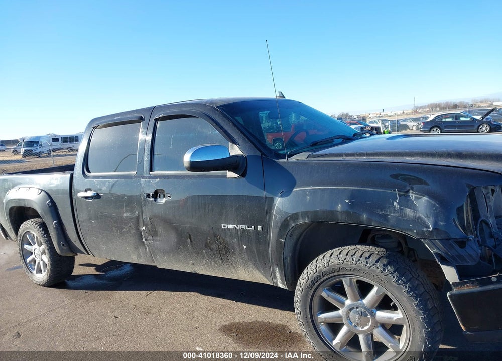 2007 GMC SIERRA 1500 VIN: 2GTEK638271683497
