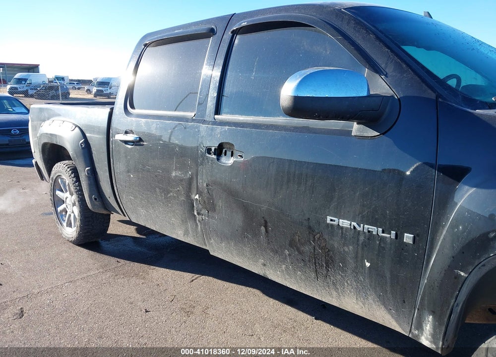 2007 GMC SIERRA 1500 VIN: 2GTEK638271683497