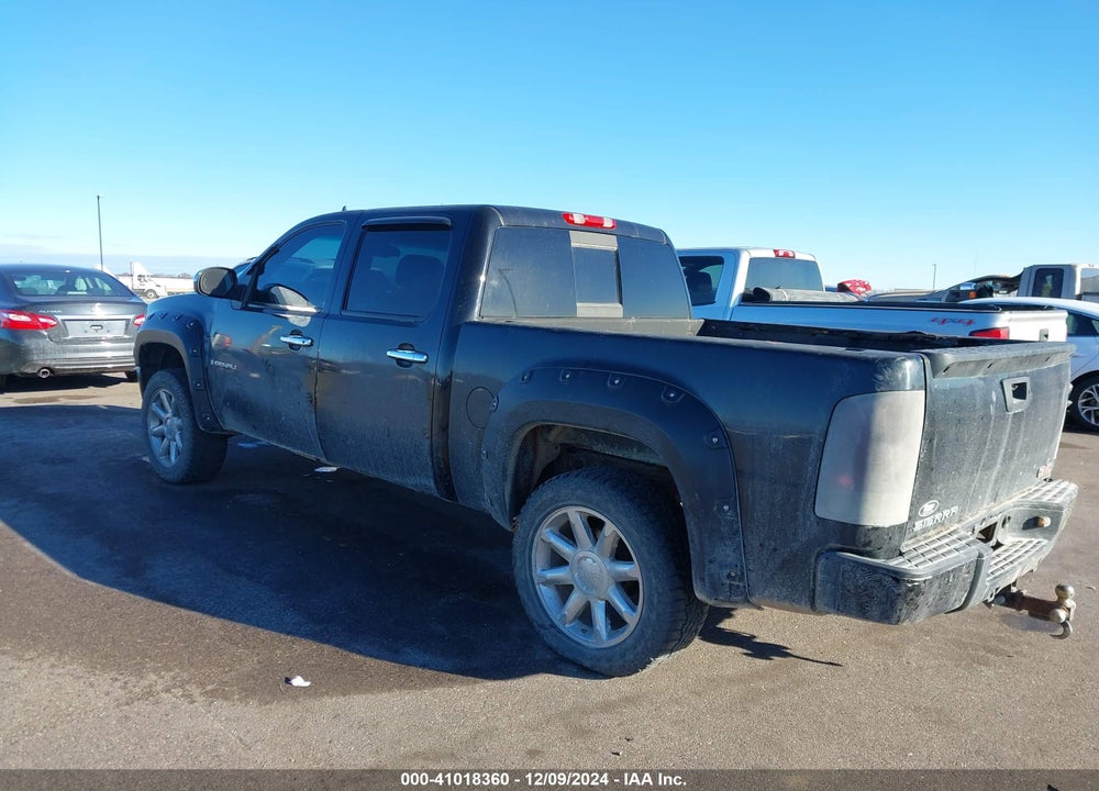 2007 GMC SIERRA 1500 VIN: 2GTEK638271683497