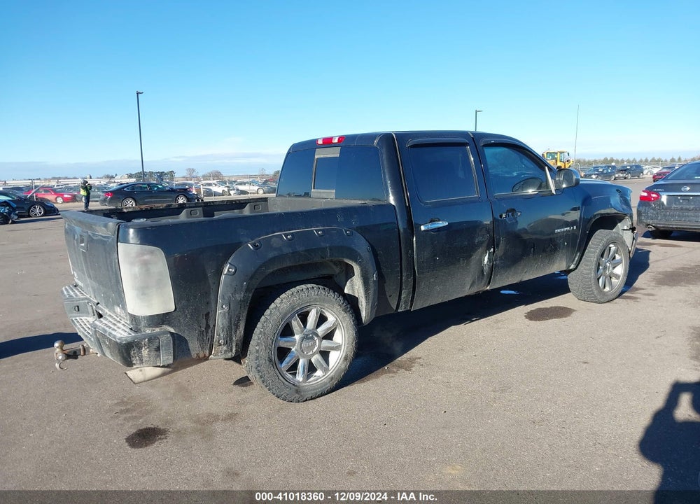 2007 GMC SIERRA 1500 VIN: 2GTEK638271683497