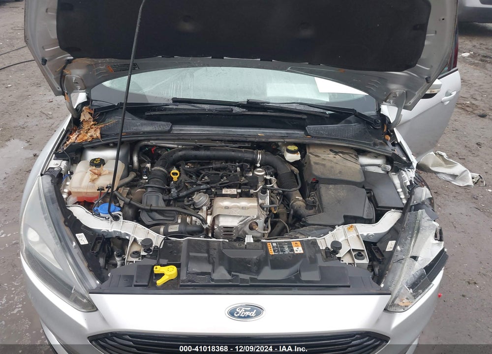 2017 FORD FOCUS VIN: 1FADP3FE4HL282130
