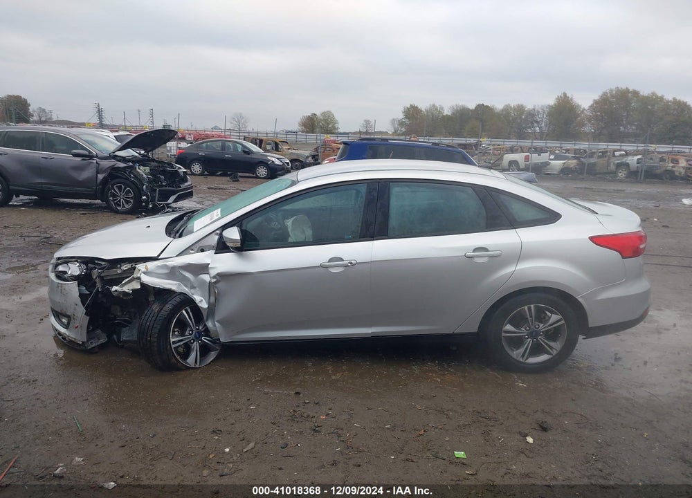 2017 FORD FOCUS VIN: 1FADP3FE4HL282130