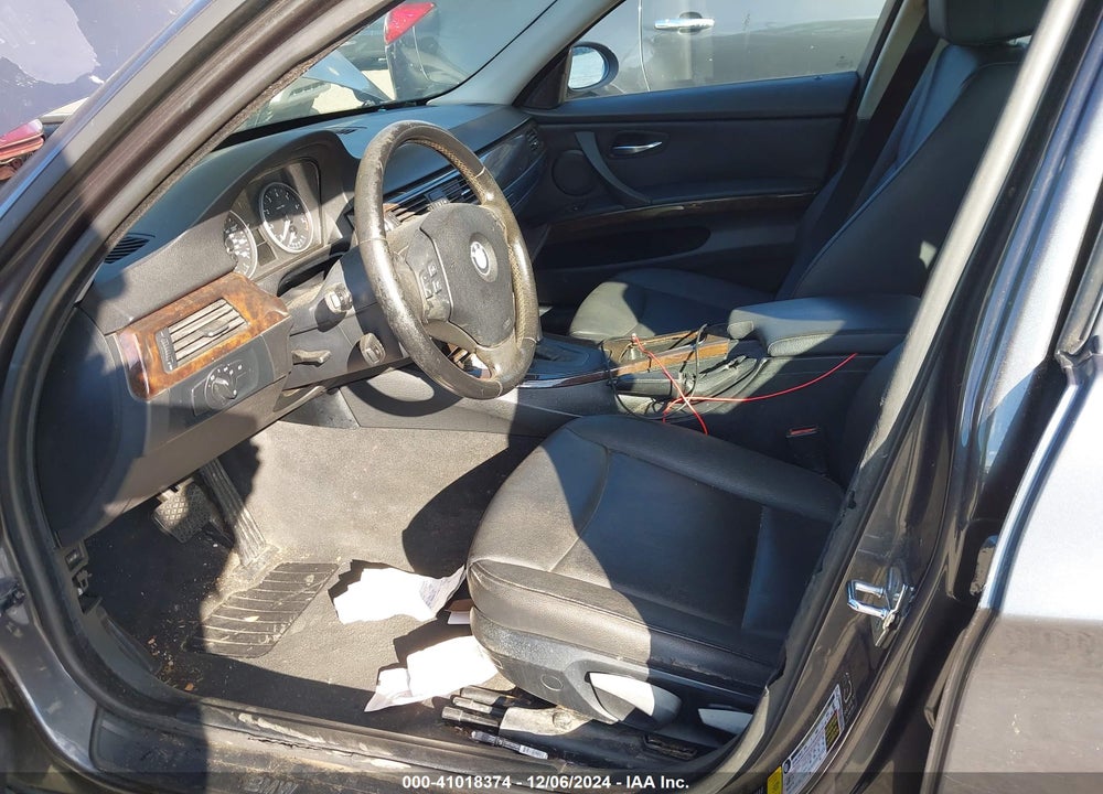 2006 BMW 325XI VIN: WBAVD13506KV14092