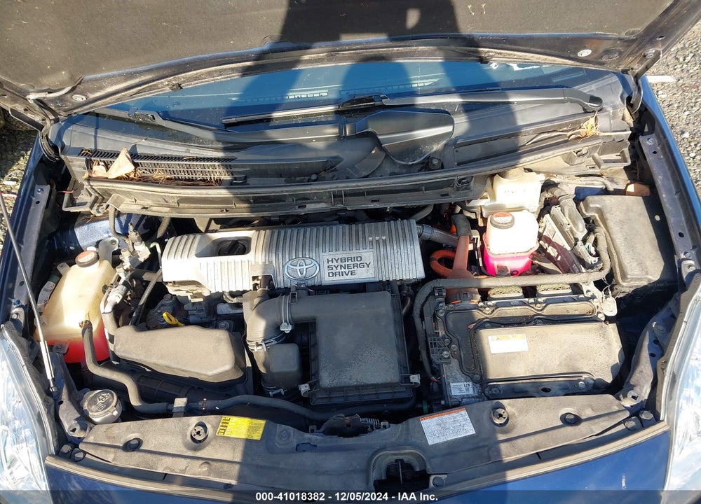 2015 TOYOTA PRIUS TWO VIN: JTDKN3DU2F1903021