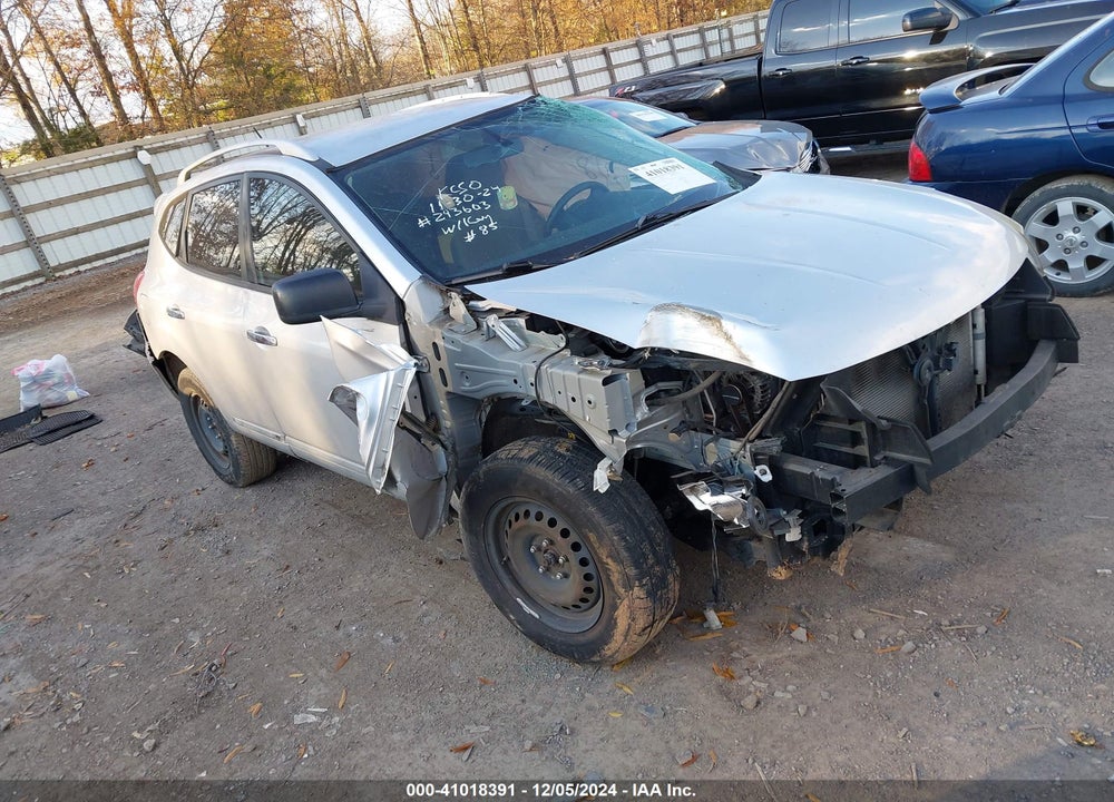 2015 NISSAN ROGUE SELECT S VIN: JN8AS5MT4FW164801