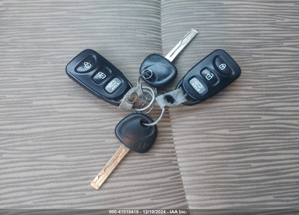 2012 HYUNDAI SONATA GLS VIN: 5NPEB4AC3CH350326