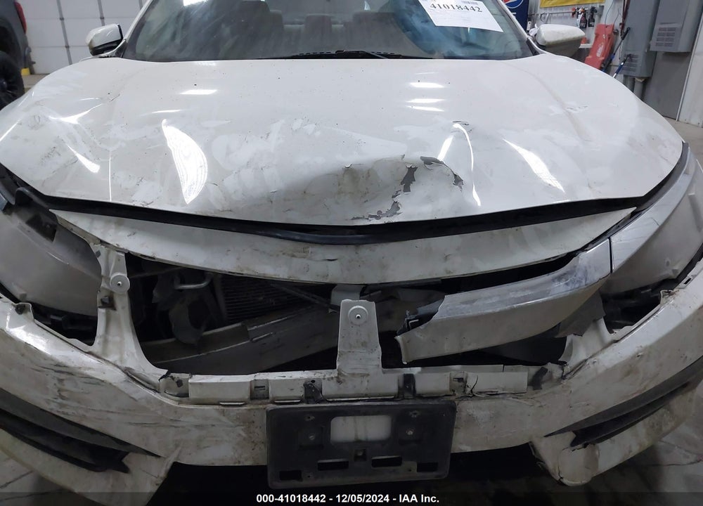 2016 HONDA CIVIC LX VIN: 2HGFC2F5XGH516552