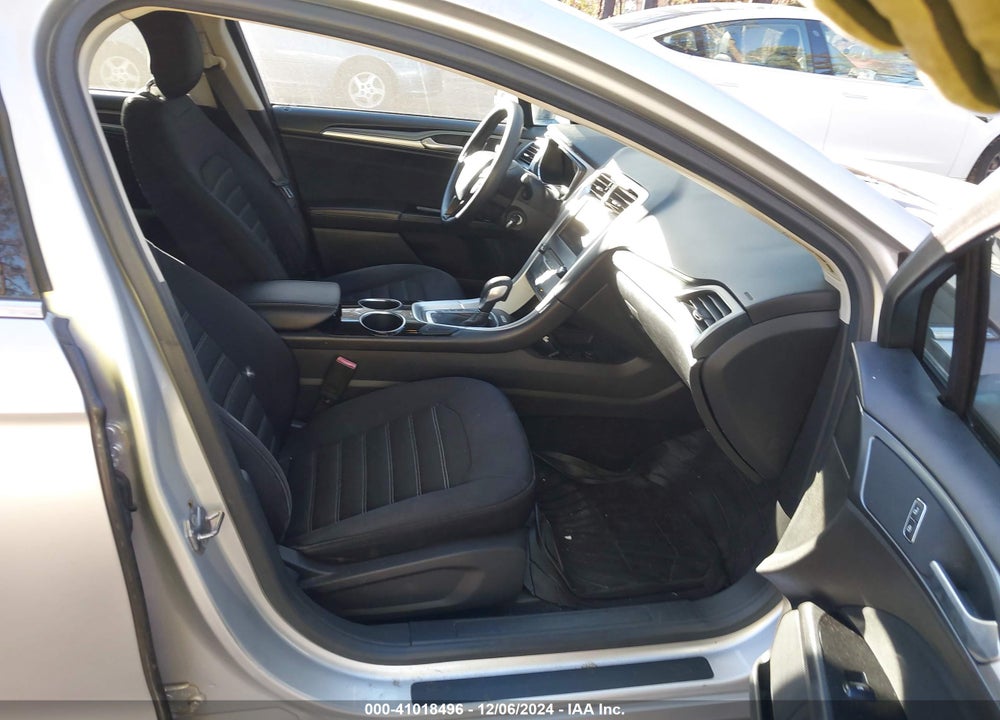 2013 FORD FUSION SE VIN: 3FA6P0HR7DR306553