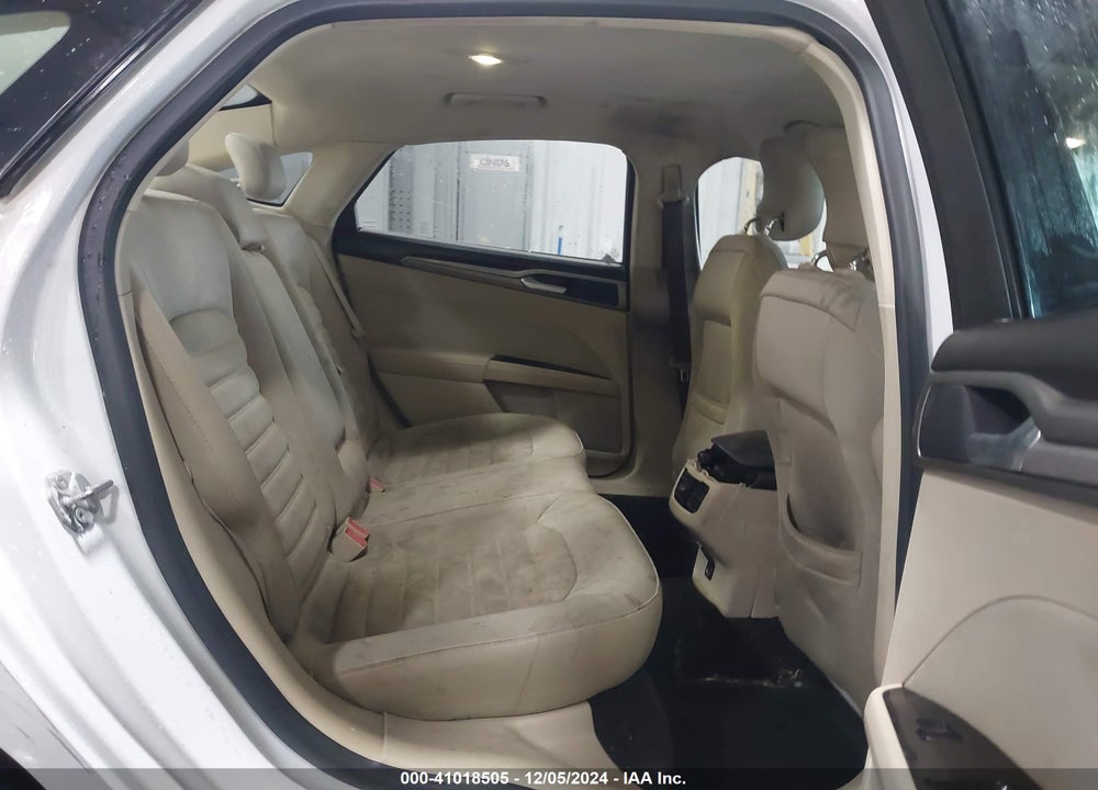 2014 FORD FUSION VIN: 1FA6P0H76E5368898