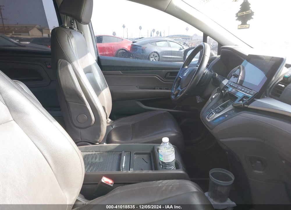 2018 HONDA ODYSSEY EX-L VIN: 5FNRL6H76JB031257