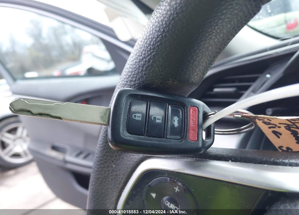 2016 HONDA CIVIC VIN: 19XFC2F58GE202098