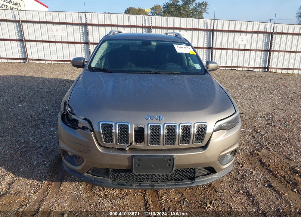 2019 JEEP CHEROKEE LATITUDE VIN: 1C4PJLCB5KD160381