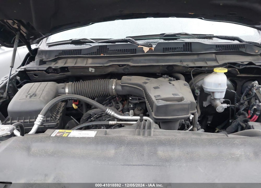 2022 RAM 1500 CLASSIC SLT 4X2 5'7 BOX VIN: 1C6RR6LG9NS185595