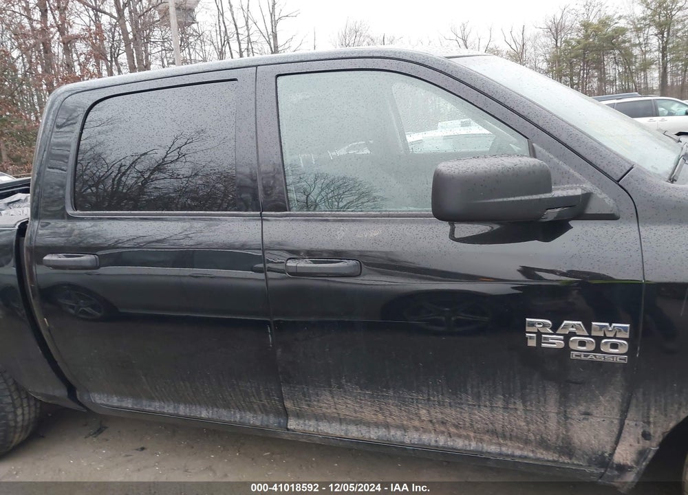 2022 RAM 1500 CLASSIC SLT 4X2 5'7 BOX VIN: 1C6RR6LG9NS185595