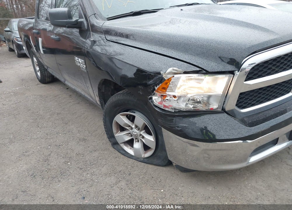 2022 RAM 1500 CLASSIC SLT 4X2 5'7 BOX VIN: 1C6RR6LG9NS185595