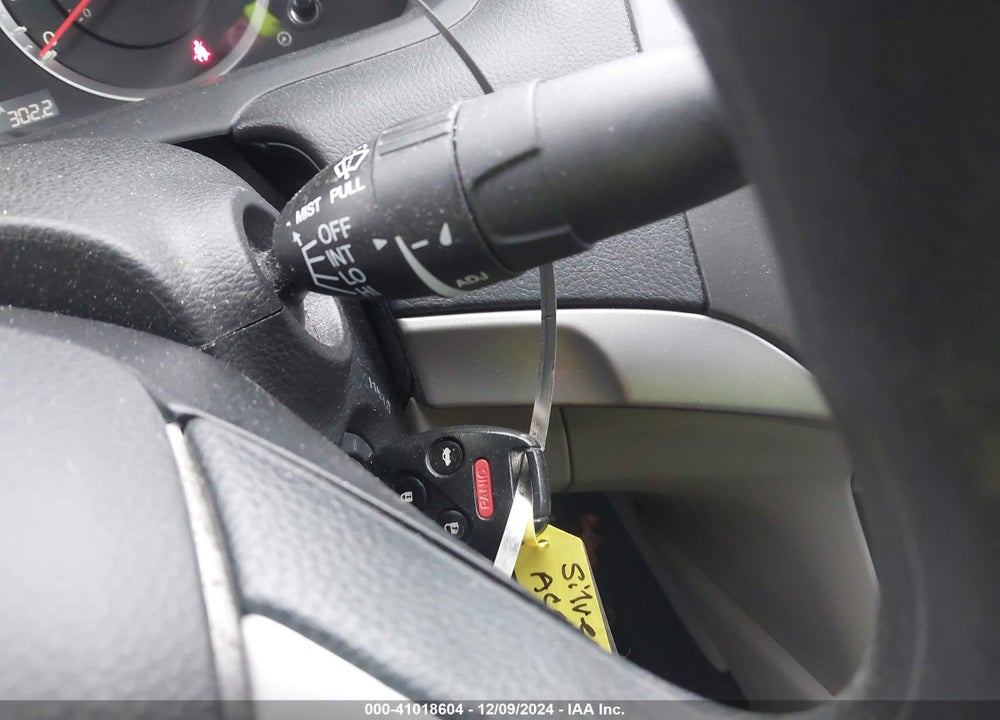 2012 HONDA ACCORD 2.4 LX VIN: 1HGCP2F32CA042644