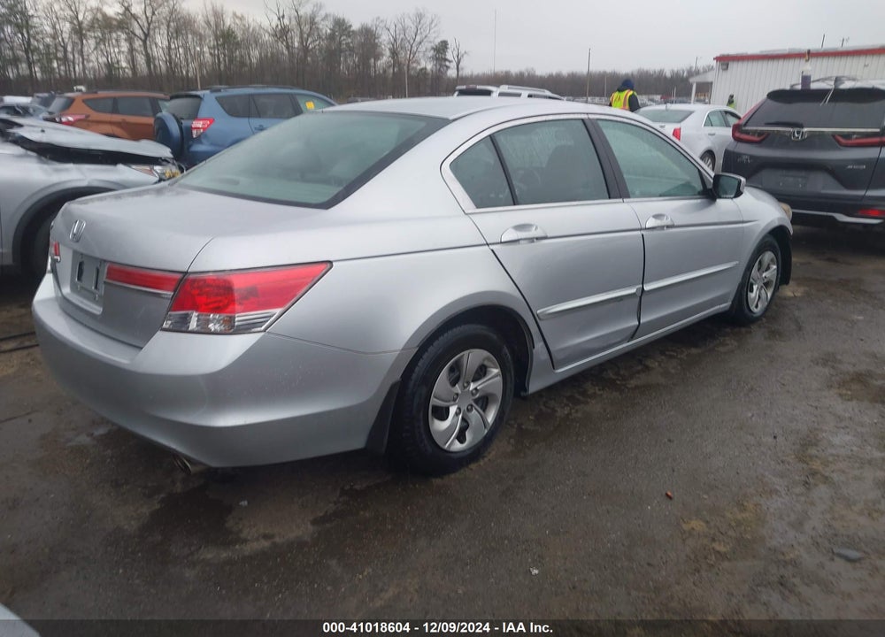 2012 HONDA ACCORD 2.4 LX VIN: 1HGCP2F32CA042644