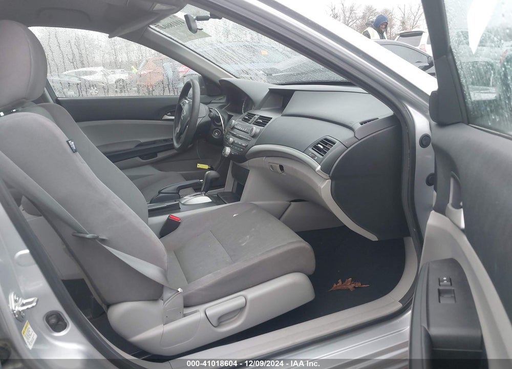 2012 HONDA ACCORD 2.4 LX VIN: 1HGCP2F32CA042644