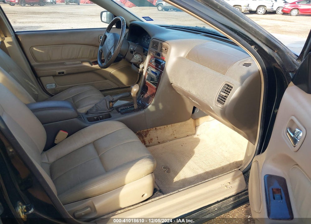 1996 INFINITI I30 VIN: JNKCA21D9TT306445