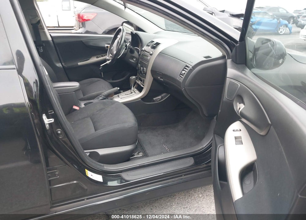 2010 TOYOTA COROLLA S VIN: 1NXBU4EE8AZ240136