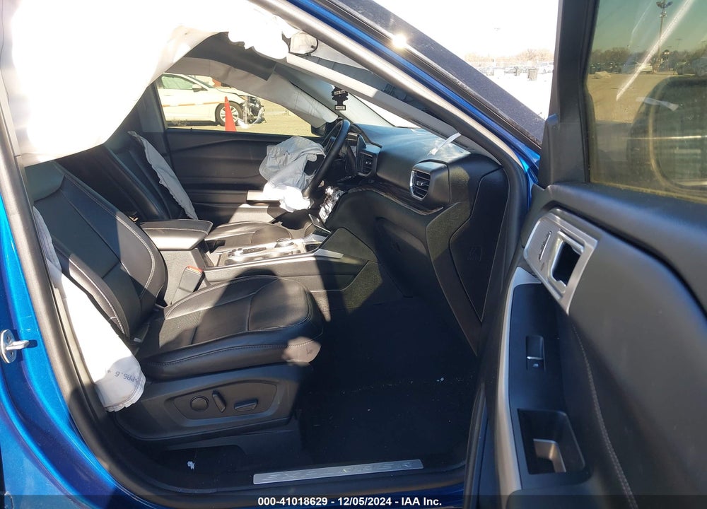 2023 FORD EXPLORER VIN: 1FMSK8FH1PGA07339