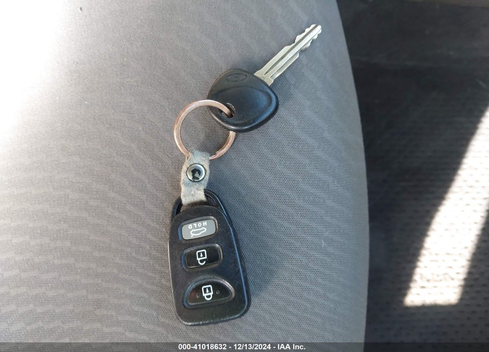 2014 HYUNDAI ELANTRA SE VIN: KMHDH4AE1EU149685
