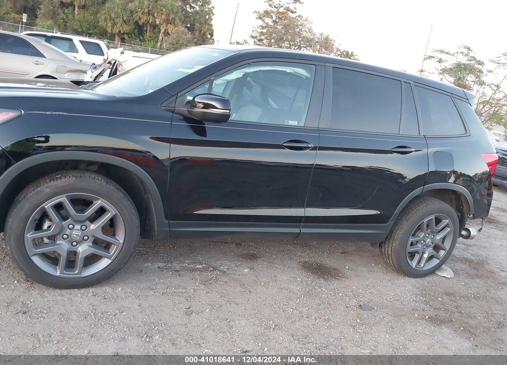2023 HONDA PASSPORT AWD EX-L VIN: 5FNYF8H57PB027255