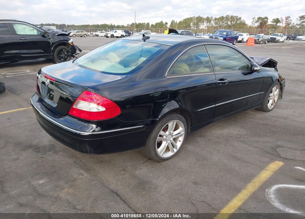 2008 MERCEDES-BENZ CLK 350 VIN: WDBTJ56HX8F245125