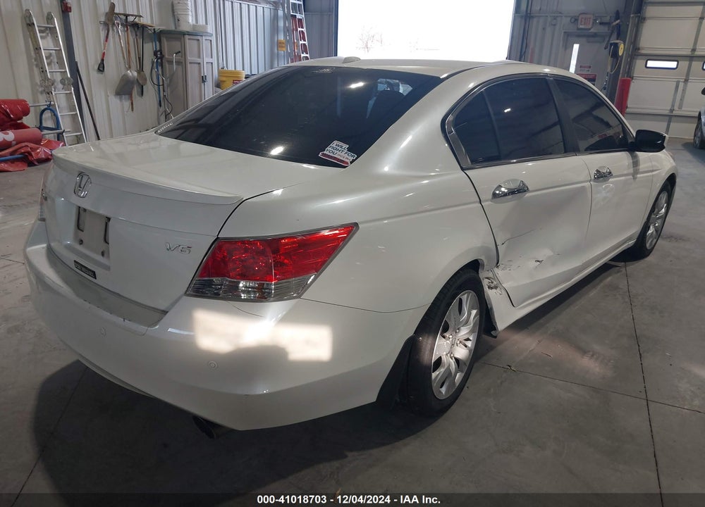 2010 HONDA ACCORD 3.5 EX-L VIN: 5KBCP3F82AB005552