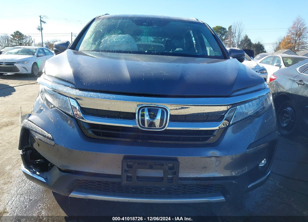2021 HONDA PILOT AWD TOURING 7 PASSENGER VIN: 5FNYF6H65MB075541