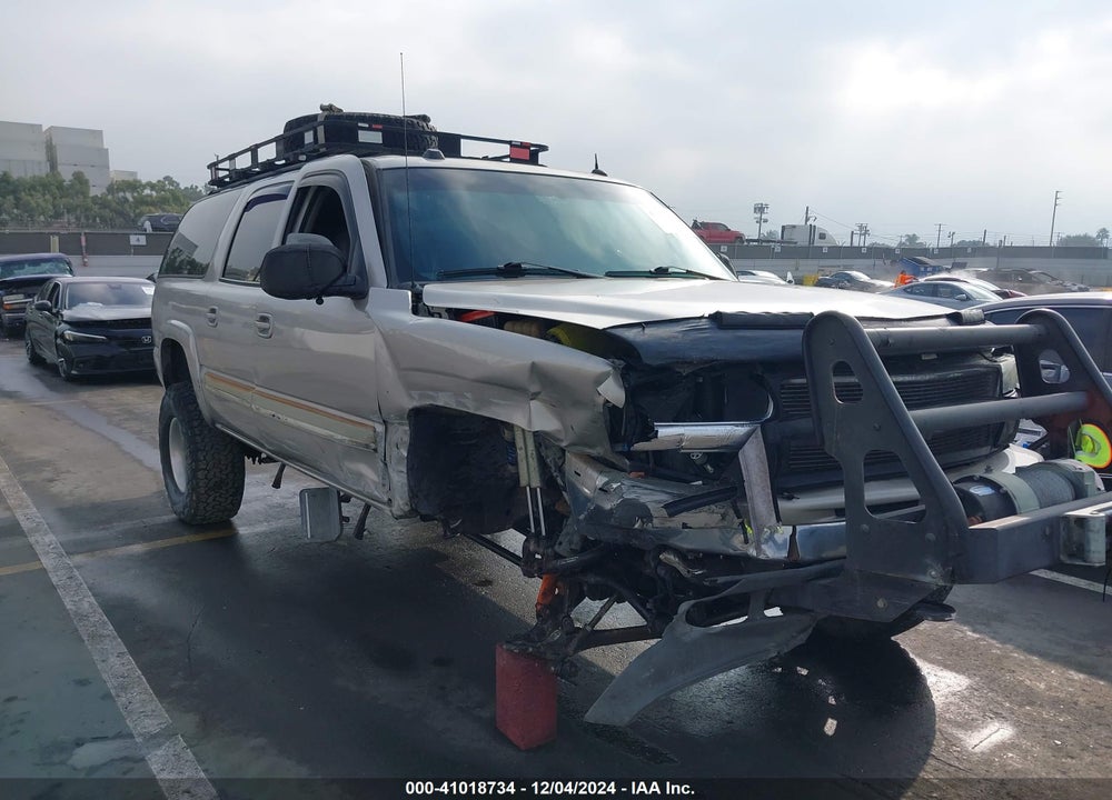 2004 CHEVROLET SUBURBAN 2500 LT VIN: 3GNGK26G34G276805