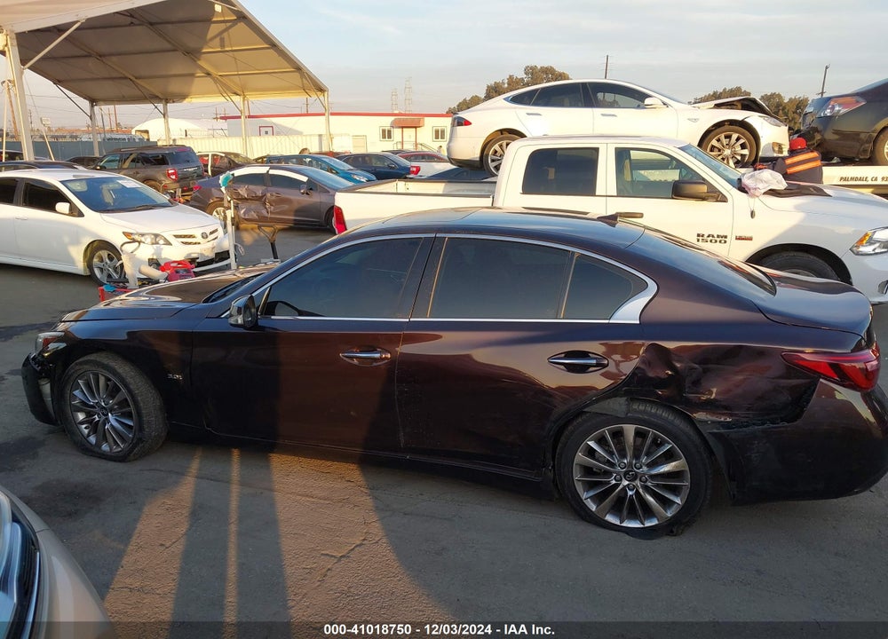 2018 INFINITI Q50 3.0T LUXE VIN: JN1EV7AP8JM366832
