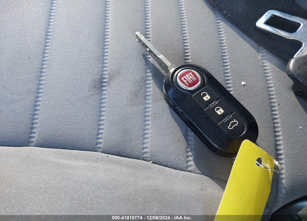 2014 FIAT 500L EASY VIN: ZFBCFABH9EZ001254
