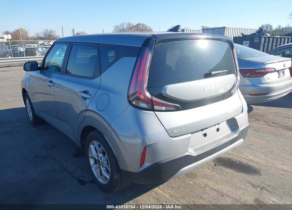 2023 KIA SOUL LX VIN: KNDJ23AU3P7852457