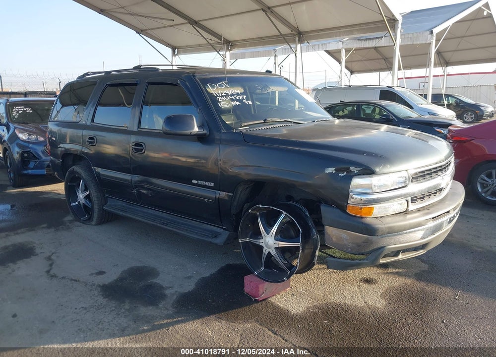 2003 CHEVROLET TAHOE LT VIN: 1GNEC13T33J158668