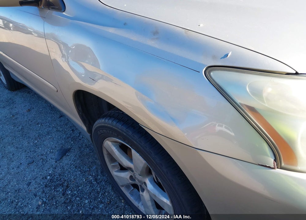 2005 LEXUS RX 330 VIN: 2T2GA31U05C020370